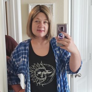 Meet your Posher, Catherine